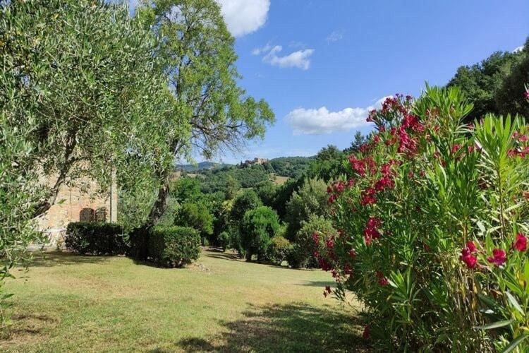 Atmospheric Apartment In Authentic House Near Beautiful Sasso Pisano Exterior photo